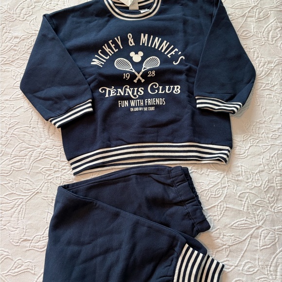 H&M Mickey sweatshirt set 3T nwt 2 sets - Picture 4 of 6